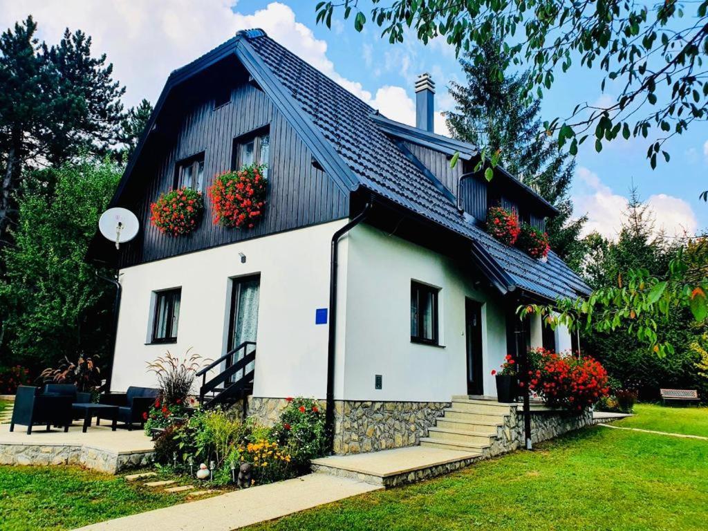 Plitvice Retreat Apartments Rudanovac Ngoại thất bức ảnh